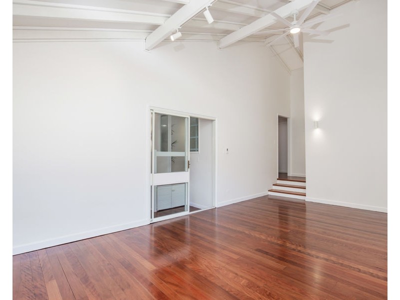 694 Southport Nerang Road, Ashmore QLD 4214