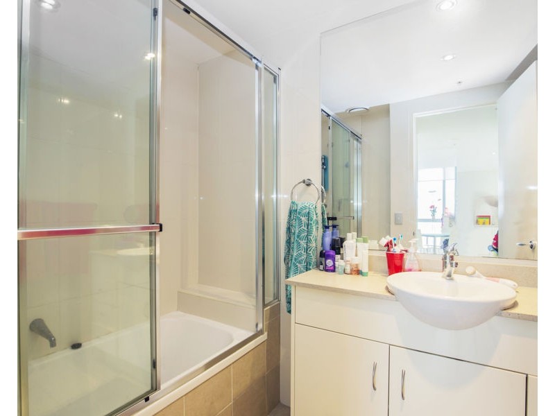 1508/1 Como Crescent, Southport QLD 4215