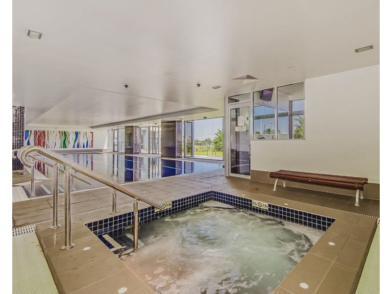 904/4 Como Crescent, Southport QLD 4215