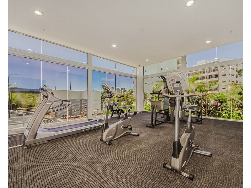 904/4 Como Crescent, Southport QLD 4215
