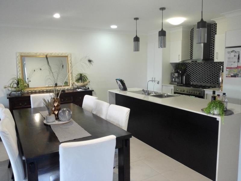 10A Olivia Close, Coomera QLD 4209