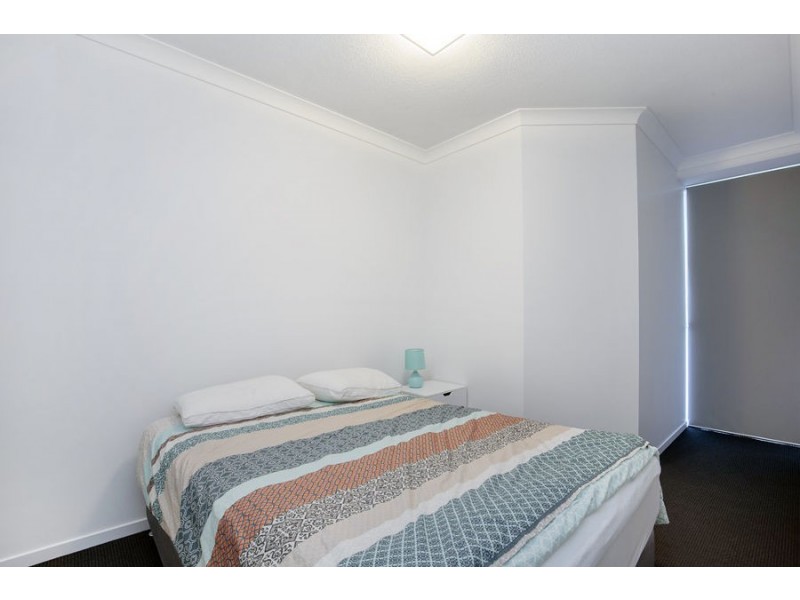 11102 Building 2, Waterpoint Residences, 5 Harbour side court, Biggera Waters QLD 4216