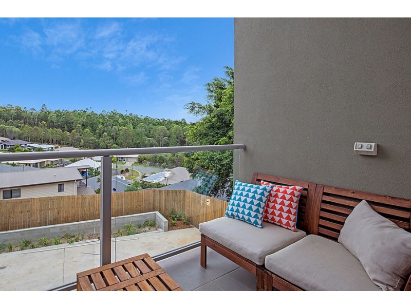 6 8 Morning sun court, Maudsland QLD 4210