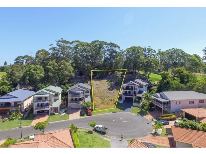 L 20 Falcon way, Tweed Heads South NSW 2486