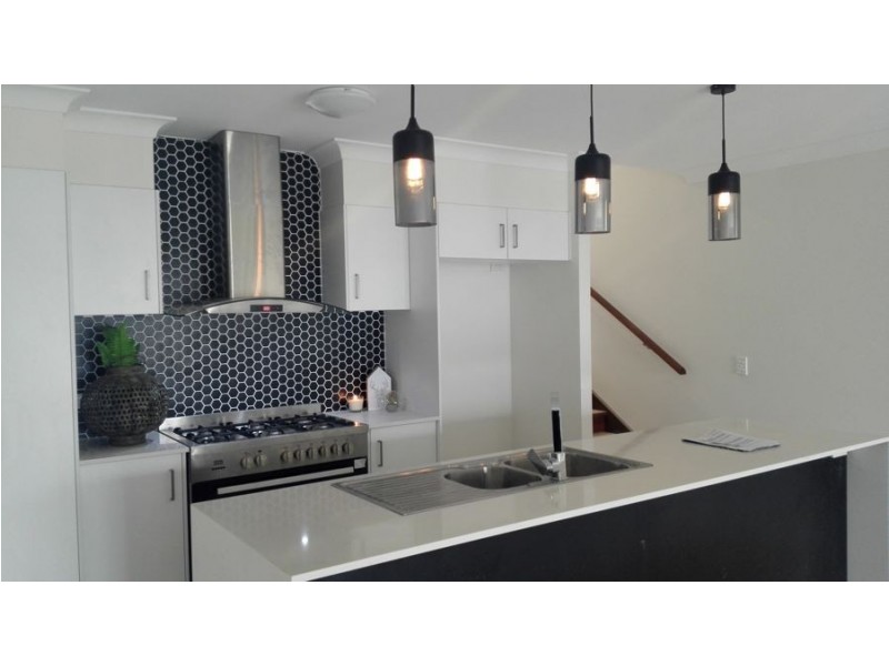 10442 Pimpama village, Pimpama QLD 4209