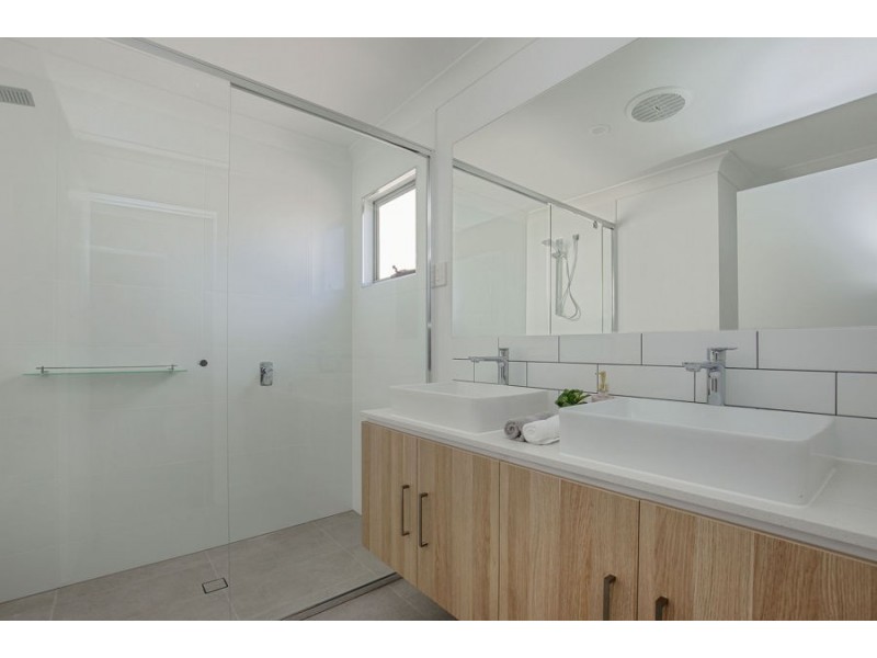 1/43 Riverbrooke Drive, Upper Coomera QLD 4209