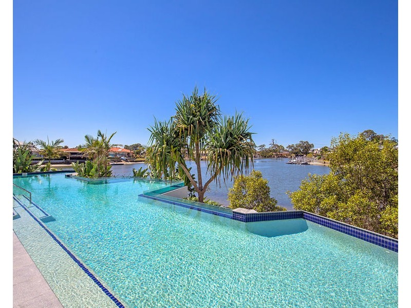 Unit 11102 Waterpoint Residences, 5 Harbourside court, Biggera Waters QLD 4216