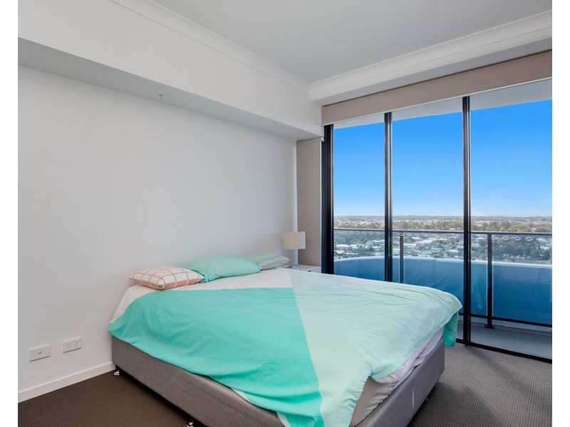 Unit 11102 Waterpoint Residences, 5 Harbourside court, Biggera Waters QLD 4216