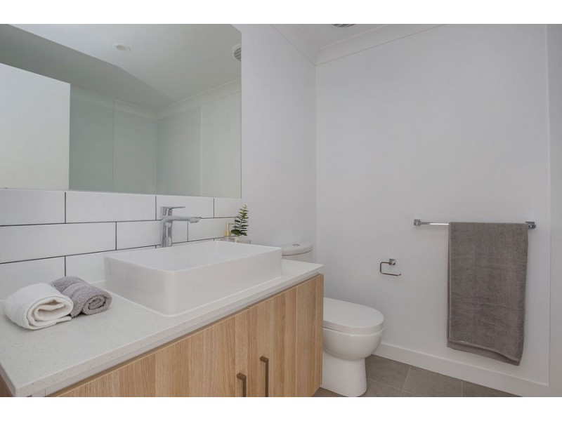 12/43 Riverbrooke drive, Upper Coomera QLD 4209