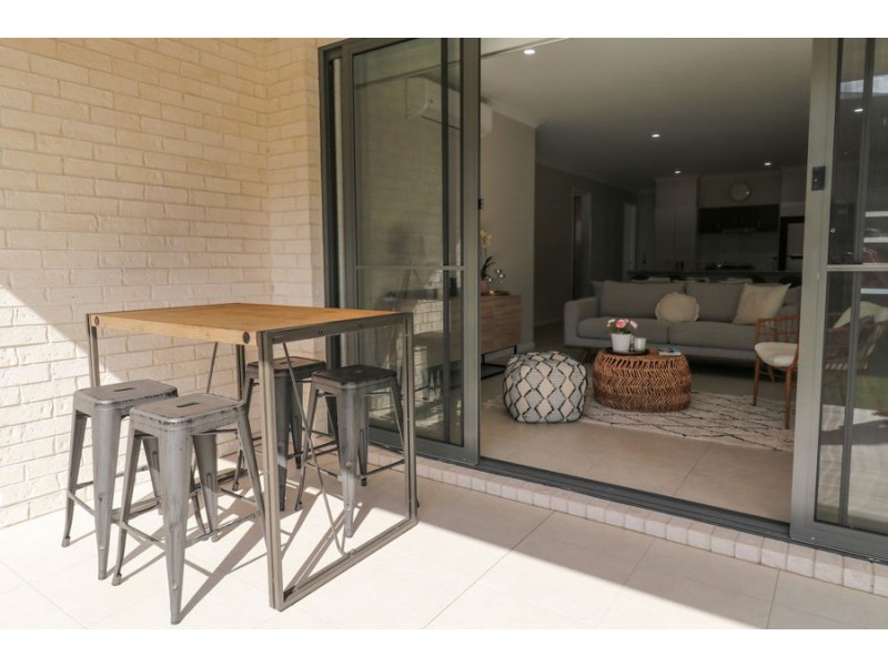 3 GALAH ST, Maudsland QLD 4210