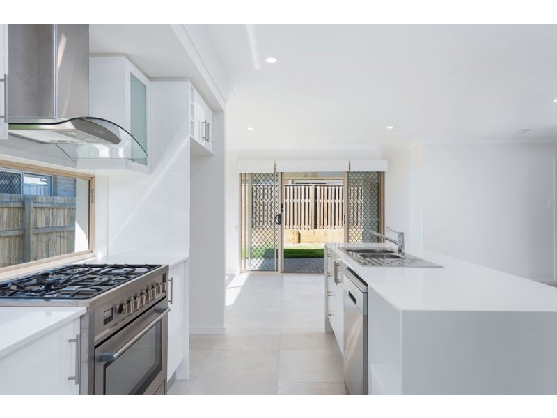 3 Pitta Street, Maudsland QLD 4210