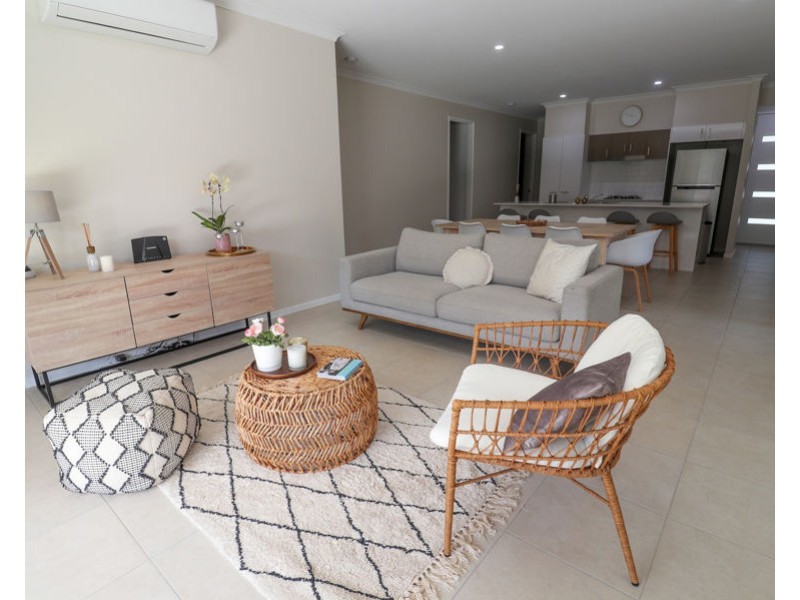 3 GALAH ST, Maudsland QLD 4210