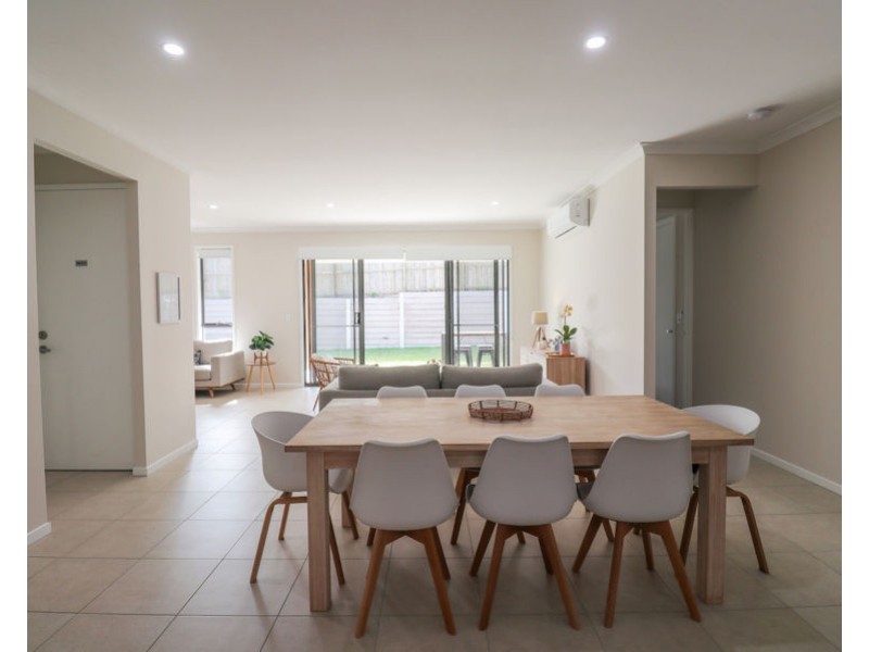 3 GALAH ST, Maudsland QLD 4210