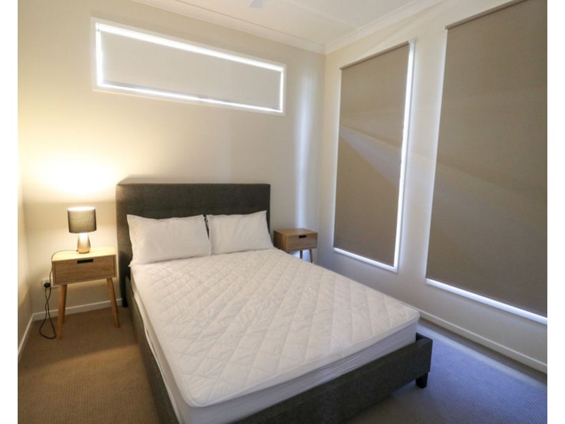 3 GALAH ST, Maudsland QLD 4210