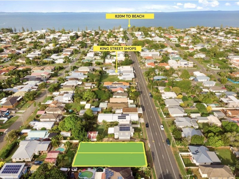 76 King Street, Woody Point QLD 4019