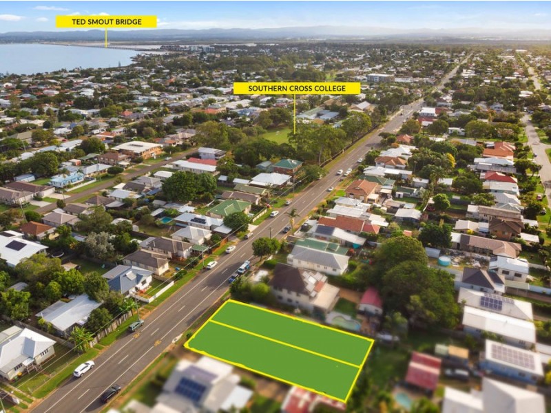 76 King Street, Woody Point QLD 4019