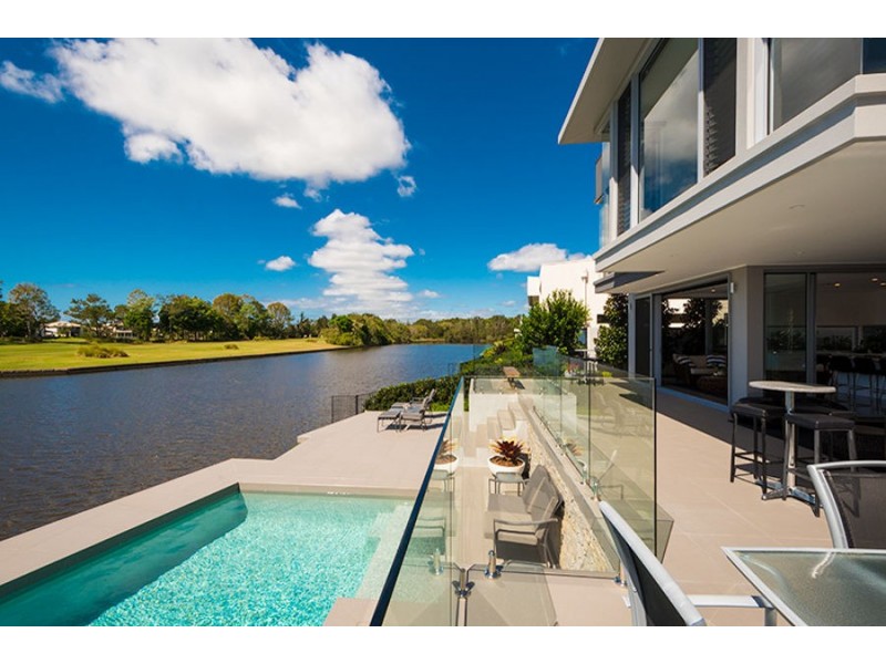 Hope Island QLD 4212