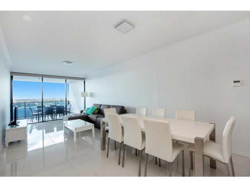 11102/5 Harbourside court, Biggera Waters QLD 4216