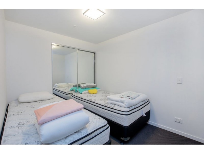 11102/5 Harbourside court, Biggera Waters QLD 4216