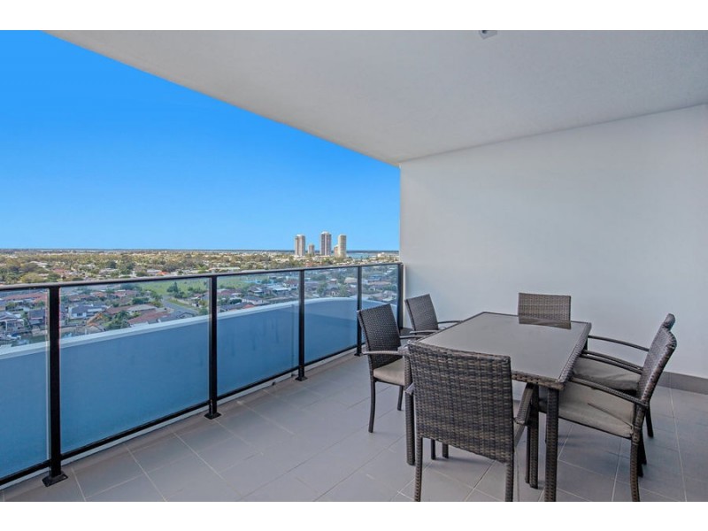 11102/5 Harbourside court, Biggera Waters QLD 4216
