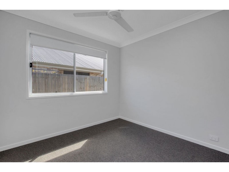 1/71 Village Blvd, Pimpama QLD 4209