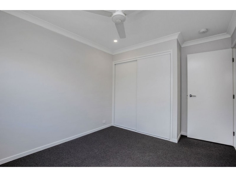 1/71 Village Blvd, Pimpama QLD 4209