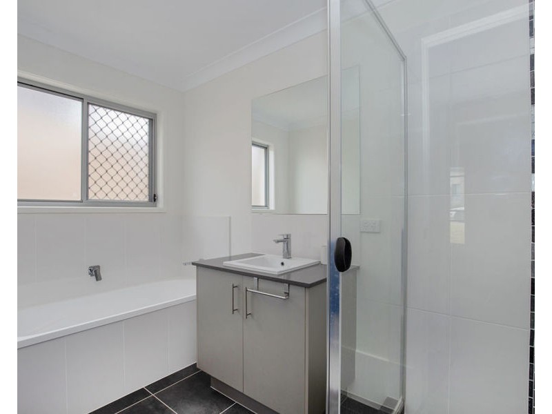 21 Butcherbird, Upper Coomera QLD 4209