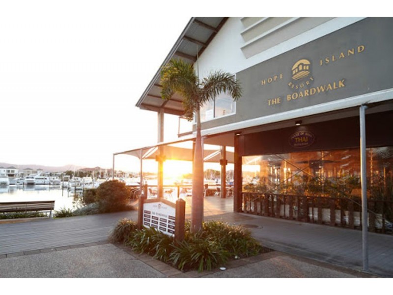 Hope Island QLD 4212