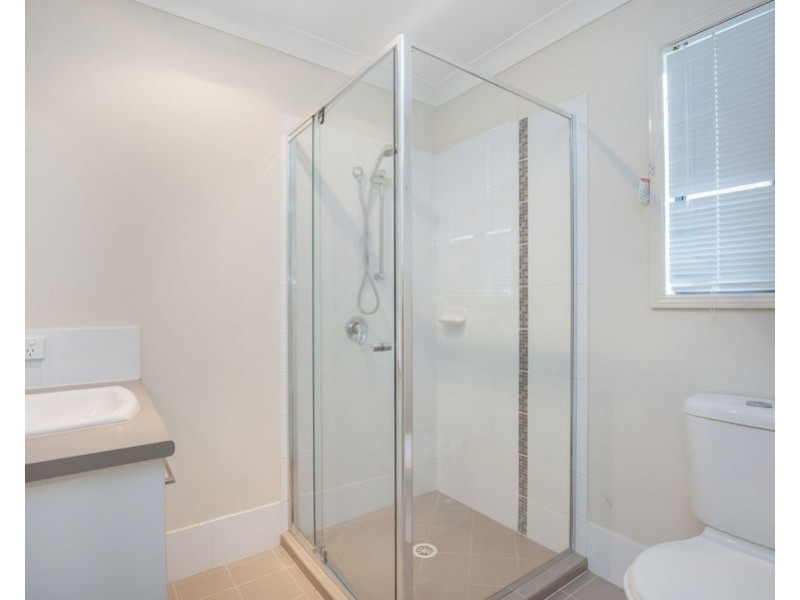 2/6 Morning Sun Court, Maudsland QLD 4210