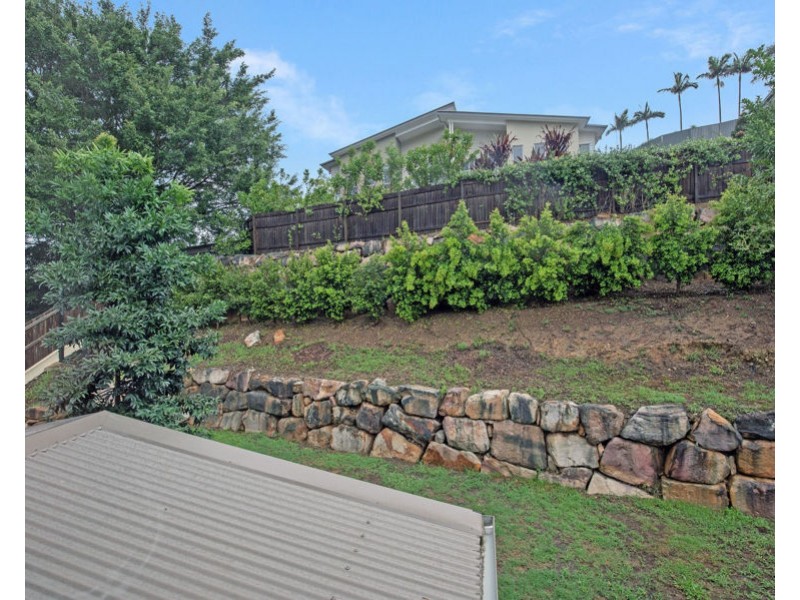 2/6 Morning Sun Court, Maudsland QLD 4210