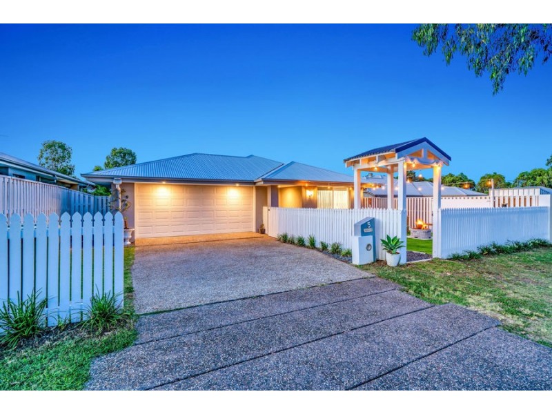 5 Elmore street, Ormeau QLD 4208