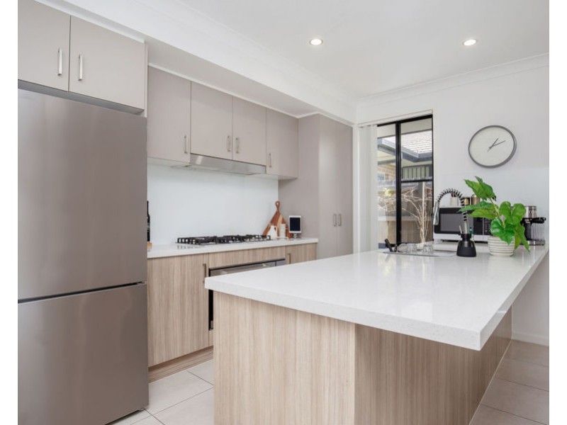 14 Minka Lane, Ormeau QLD 4208