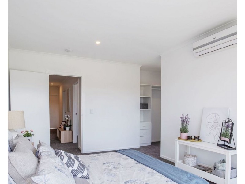 8 / 79-81 Macadie Way, Merrimac QLD 4226