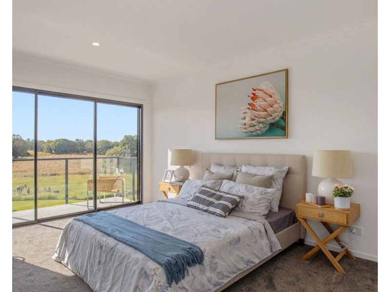 8 / 79-81 Macadie Way, Merrimac QLD 4226
