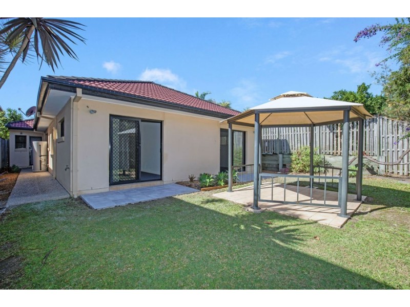 29 Lantau Crescent, Varsity Lakes QLD 4227