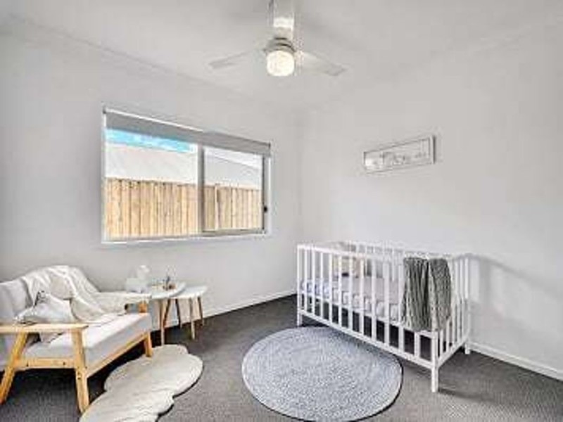 Stretton QLD 4116