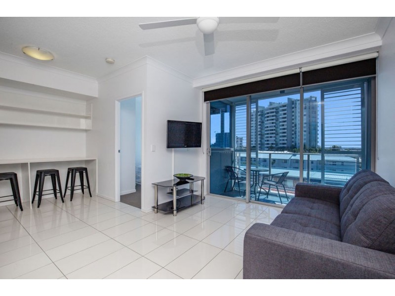 408/20 Labrador Street, Labrador QLD 4215