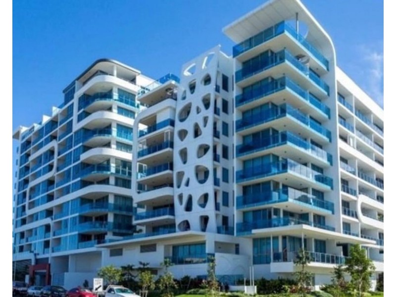 408/20 Labrador Street, Labrador QLD 4215