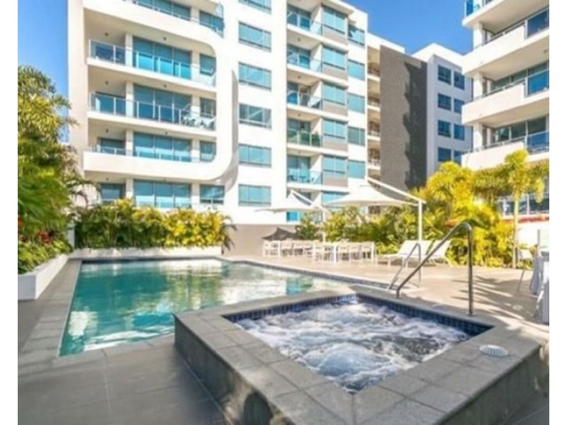 408/20 Labrador Street, Labrador QLD 4215