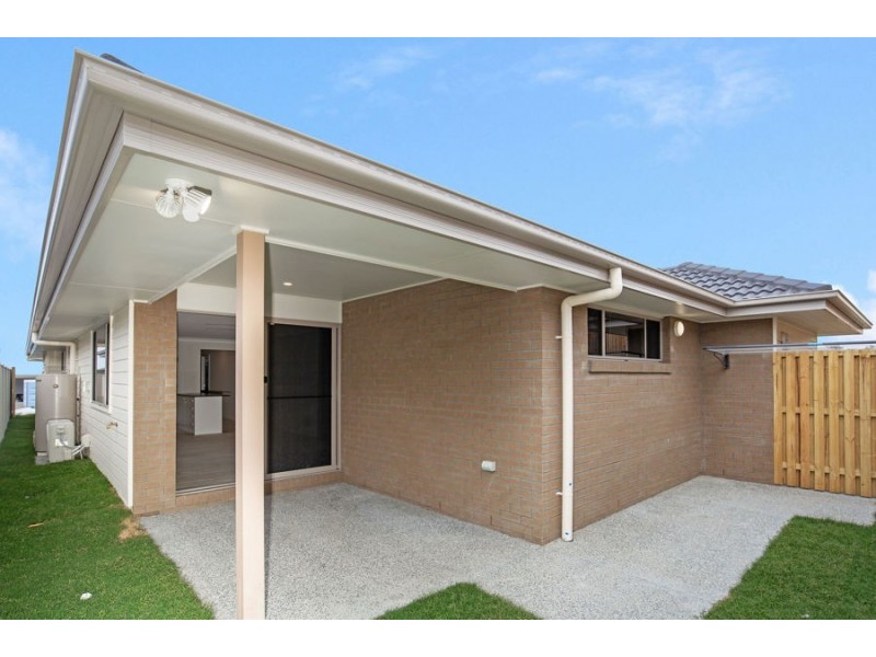 1/15 Hurley Street, Pimpama QLD 4209