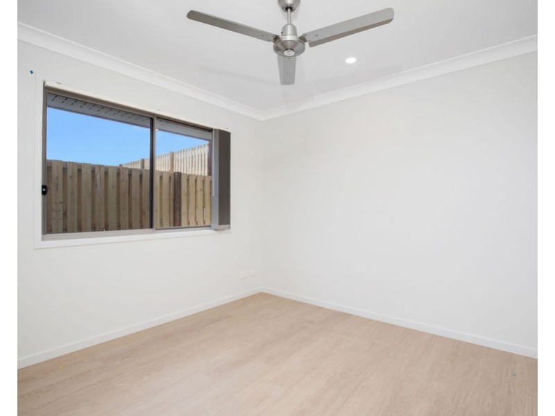 2/15 Hurley Street, Pimpama QLD 4209