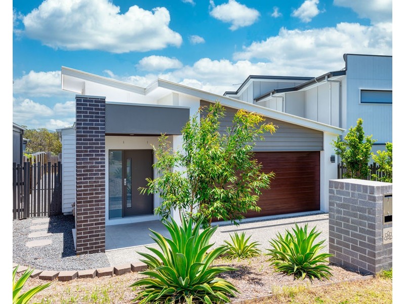 7 Emilia Street, Coomera QLD 4209