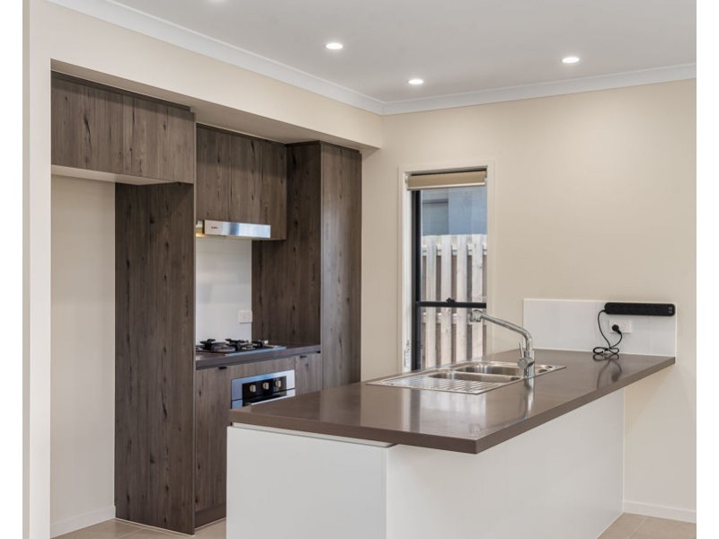 7 Emilia Street, Coomera QLD 4209