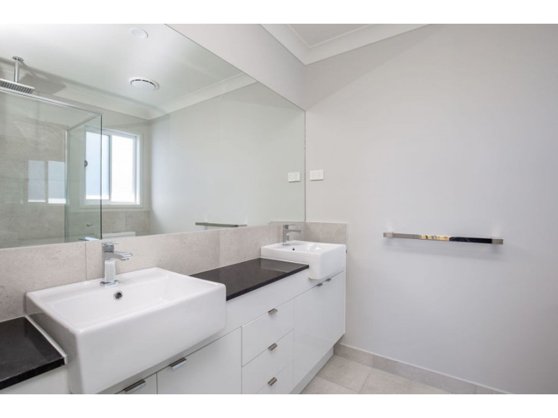 27 Burghardt Court, Pimpama QLD 4209