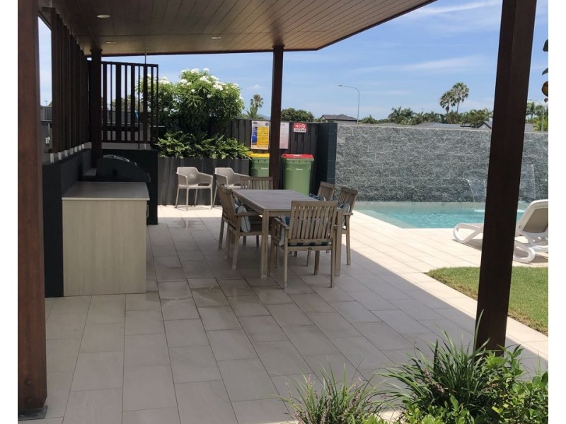 22/6 Park Cove Boulevard, Hope Island QLD 4212