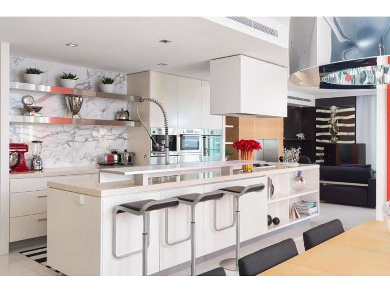 1701 Axis Apartments, 11-13 Hill Parade, Main Beach QLD 4217