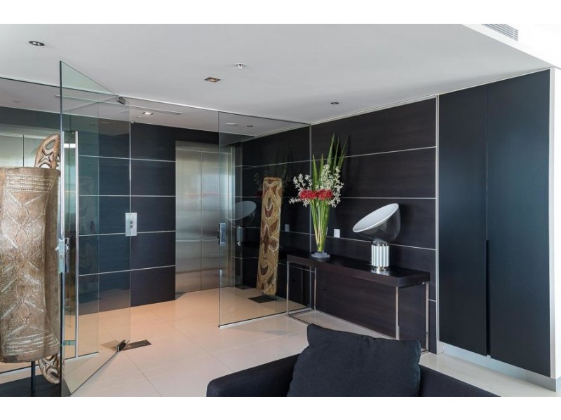 1701 Axis Apartments, 11-13 Hill Parade, Main Beach QLD 4217