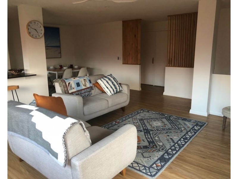 5 26-28 Heron Avenue, Mermaid Beach QLD 4218