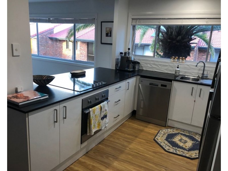 5 26-28 Heron Avenue, Mermaid Beach QLD 4218