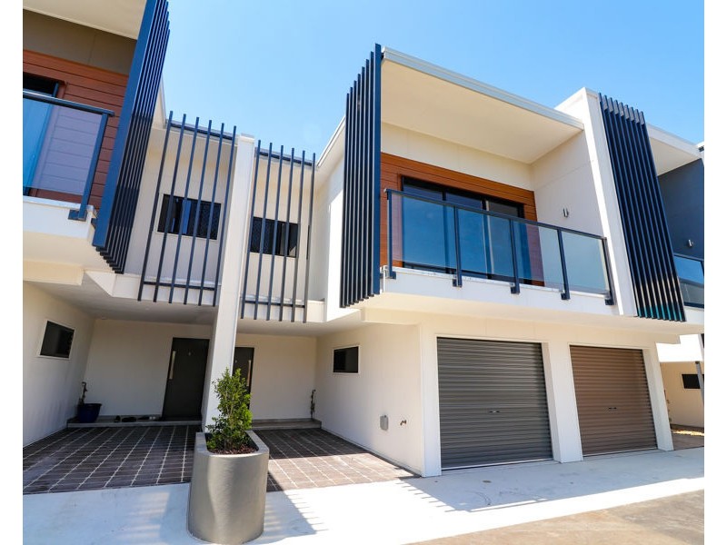 36 79-81 Macadie Way, Merrimac QLD 4226